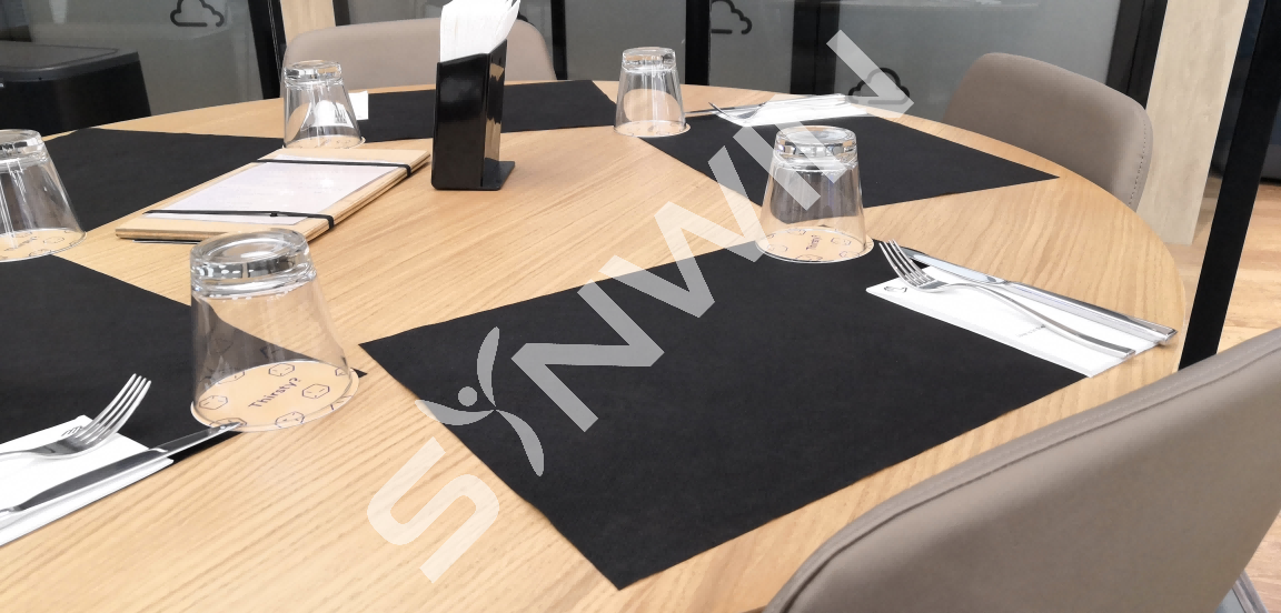 product-Synwin-PP NON WOVEN TABLECLOTH PLACE MAT-img